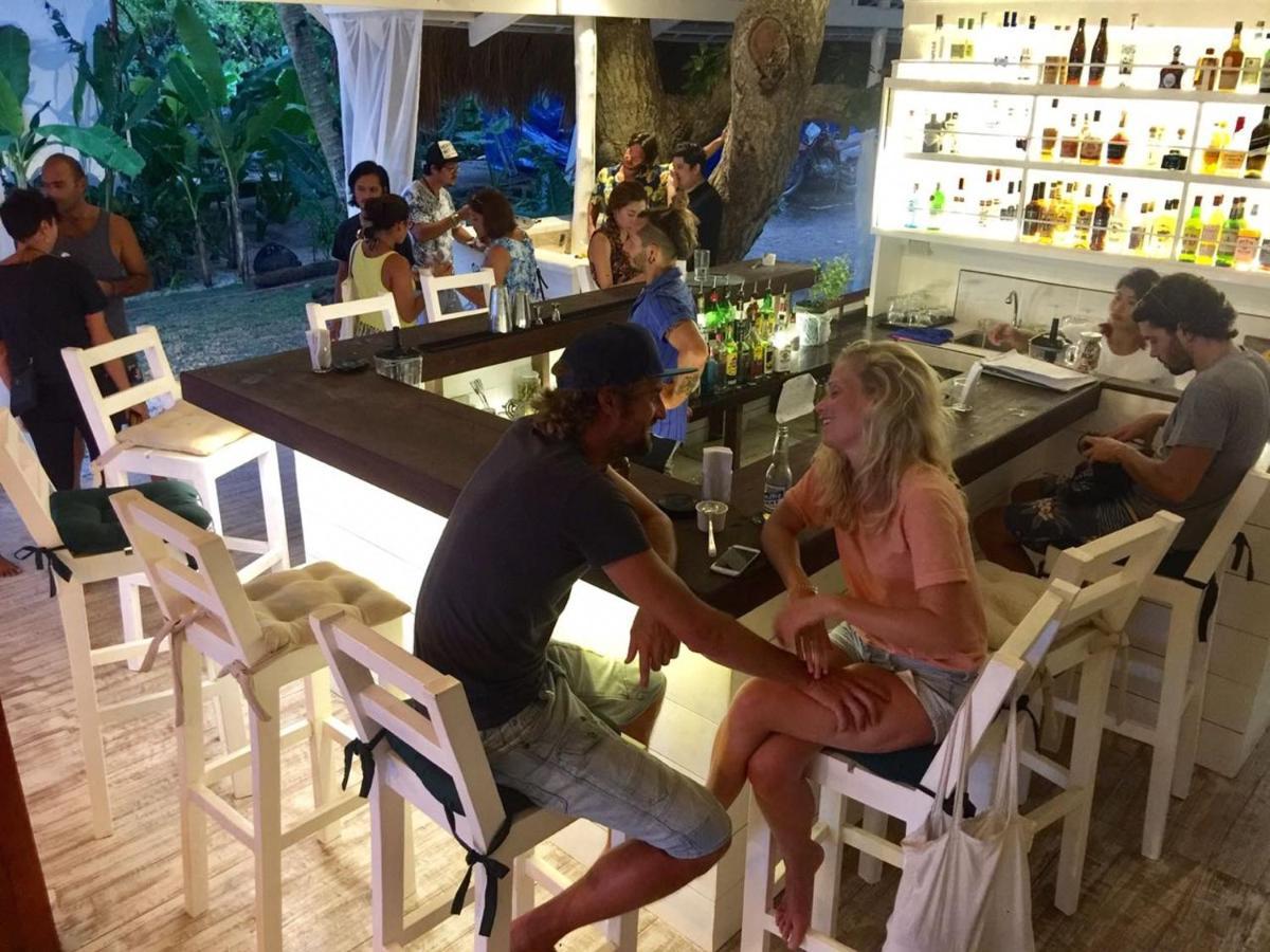 White Banana Beach Club 제너럴 루나 외부 사진