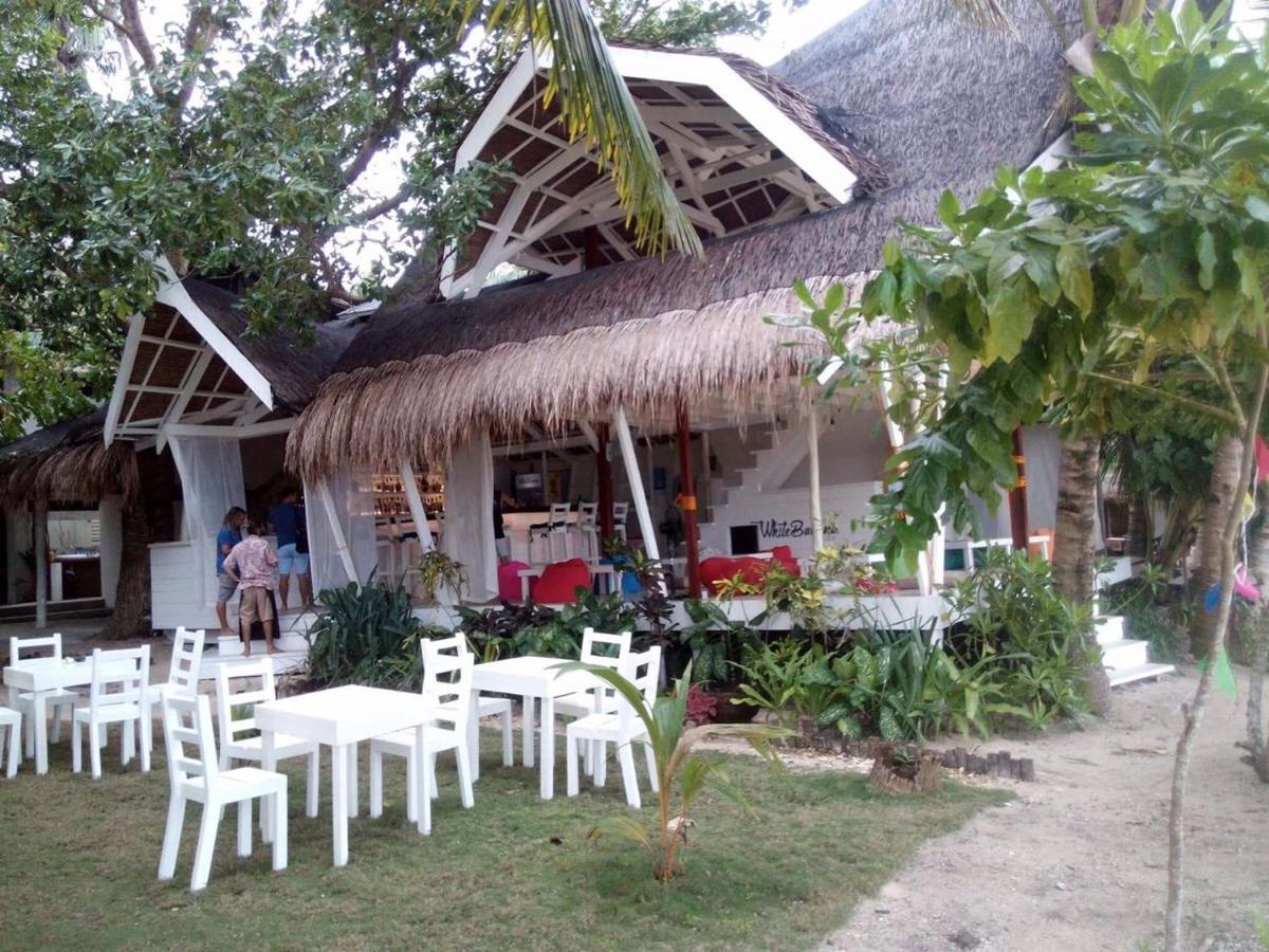 White Banana Beach Club 제너럴 루나 외부 사진
